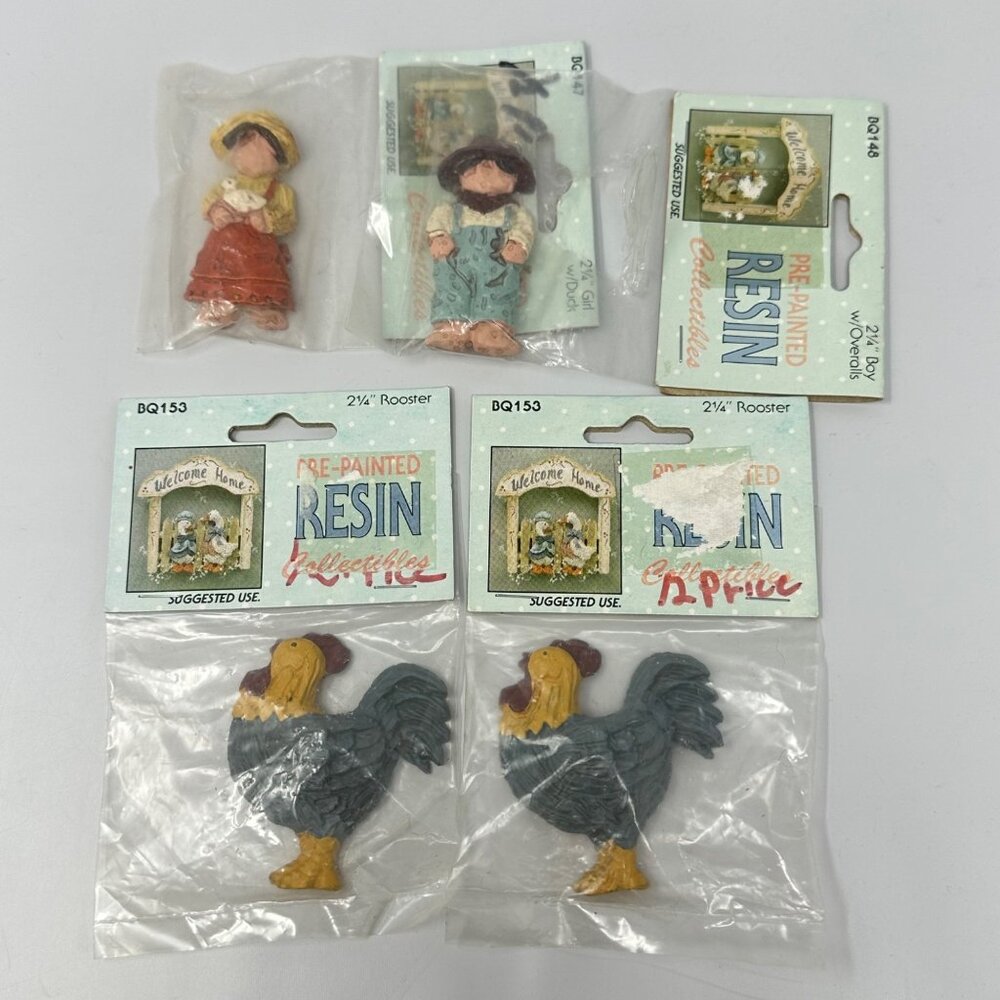 Pre-Painted Resin Collectible Figures - Farming Couple & Roosters